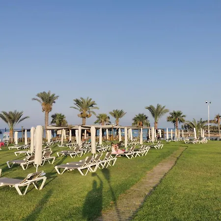 Sea View *
