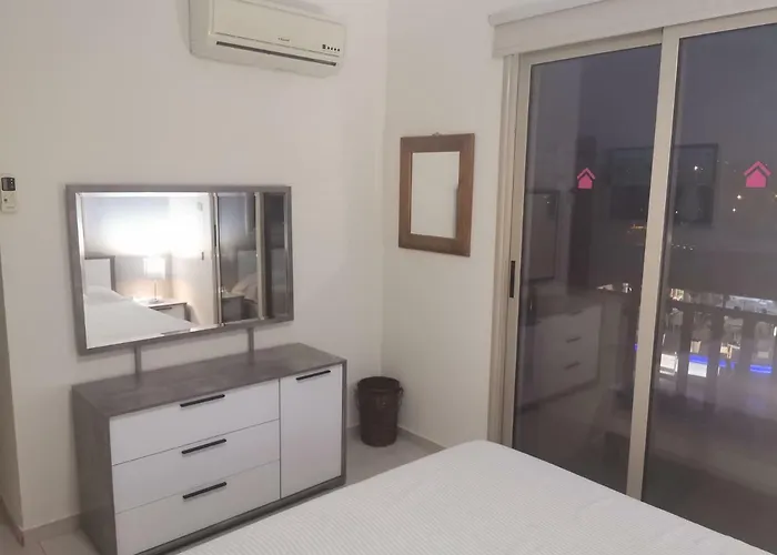 Sea View Appartamento Protaras