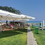 Sea View *
