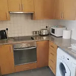 Sea View Apartment *