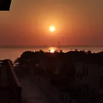 Sea View *
